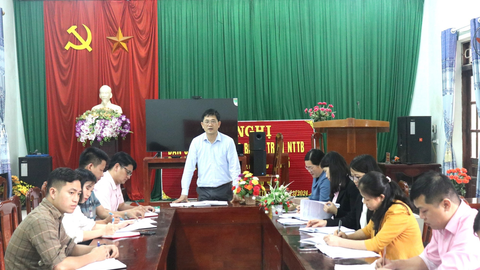 Ban Đại diện Hội đồng quản trị (HĐQT) Ngân hàng Chính sách xã hội (NHCSXH) tỉnh Lạng Sơn kiểm tra giám sát hoạt động tín dụng chính sách tại huyện Đình Lập